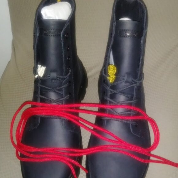 Doc Martens boots - Picture 5 of 6